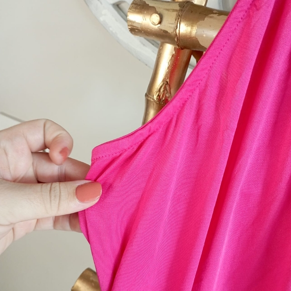 🍁🍁🍁 Fuchsia Pink Plus Top - Picture 7 of 12